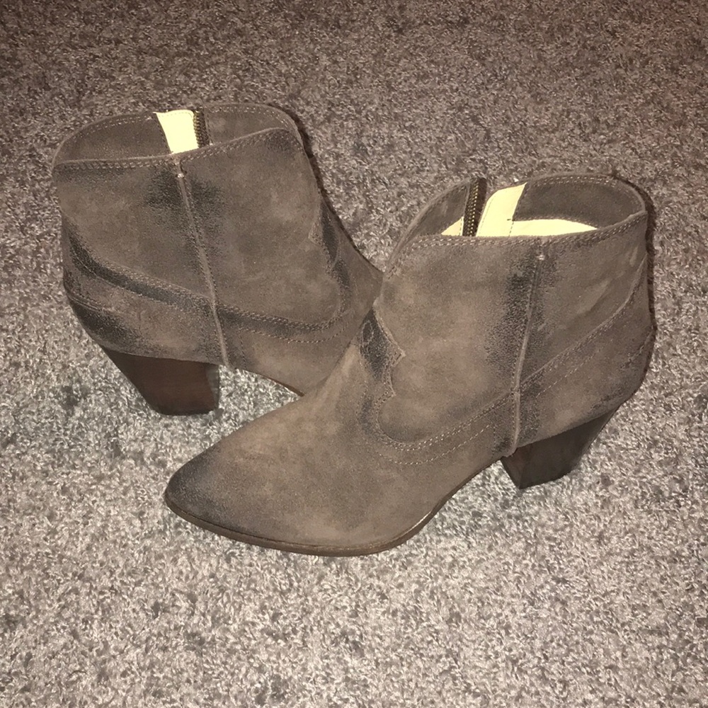 Frye NWOT Renee Sean Short Boots